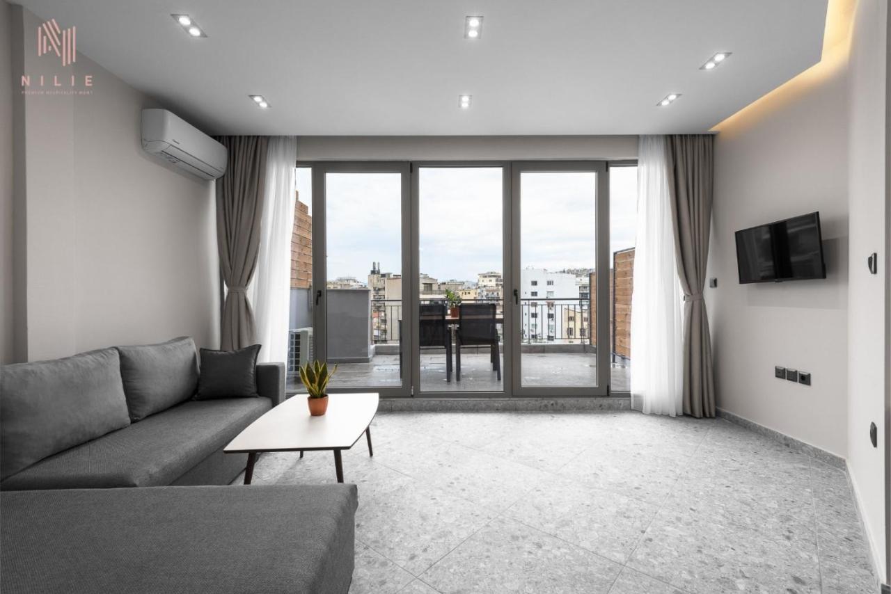 The Skysphere, Nilie Hospitality Mgmt Apartment เทสซาโลนิกิ ภายนอก รูปภาพ