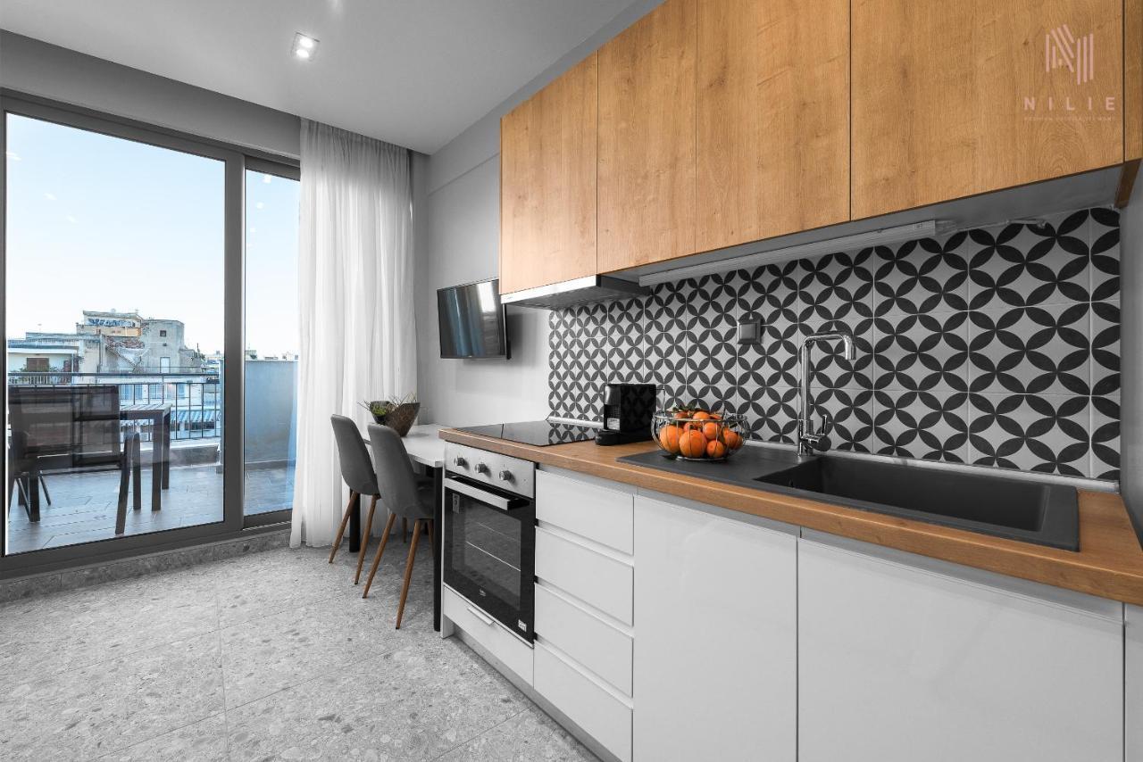 The Skysphere, Nilie Hospitality Mgmt Apartment เทสซาโลนิกิ ภายนอก รูปภาพ